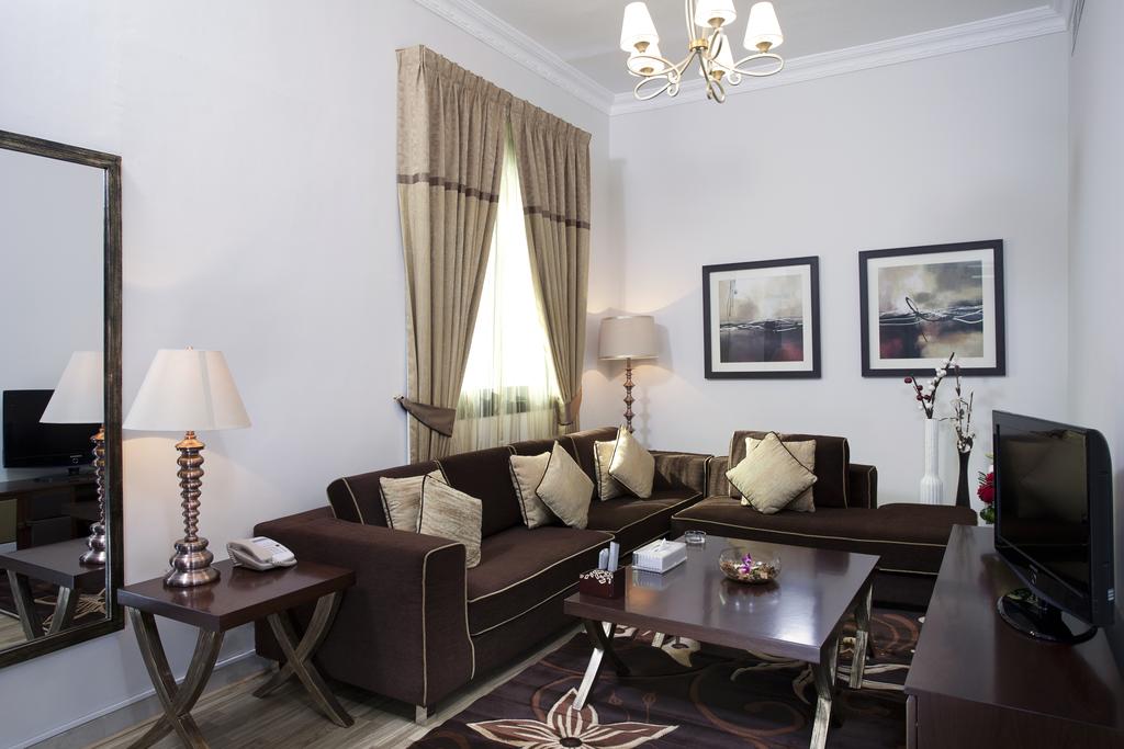 Al Waleed Palace Hotel Apartments