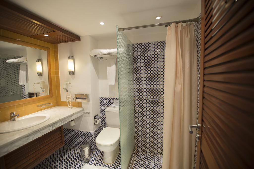 Lido Sharm Hotel