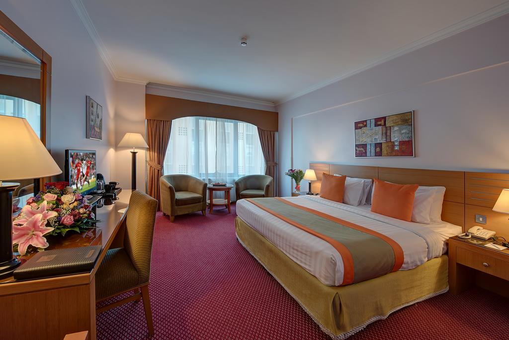 Metropolitan Deira Hotel