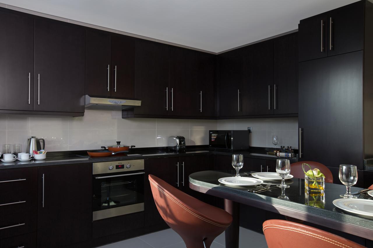 Pullman Jumeirah Lakes Towers Hotel & Residence