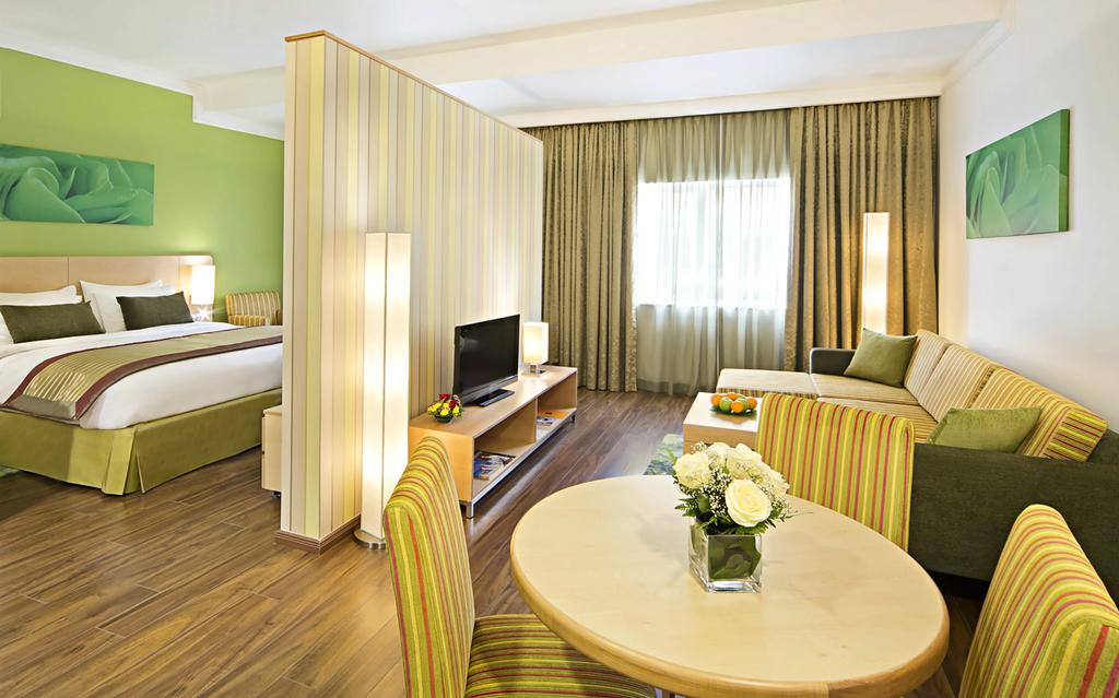 Al Khoory Executive Hotel, Al Wasl