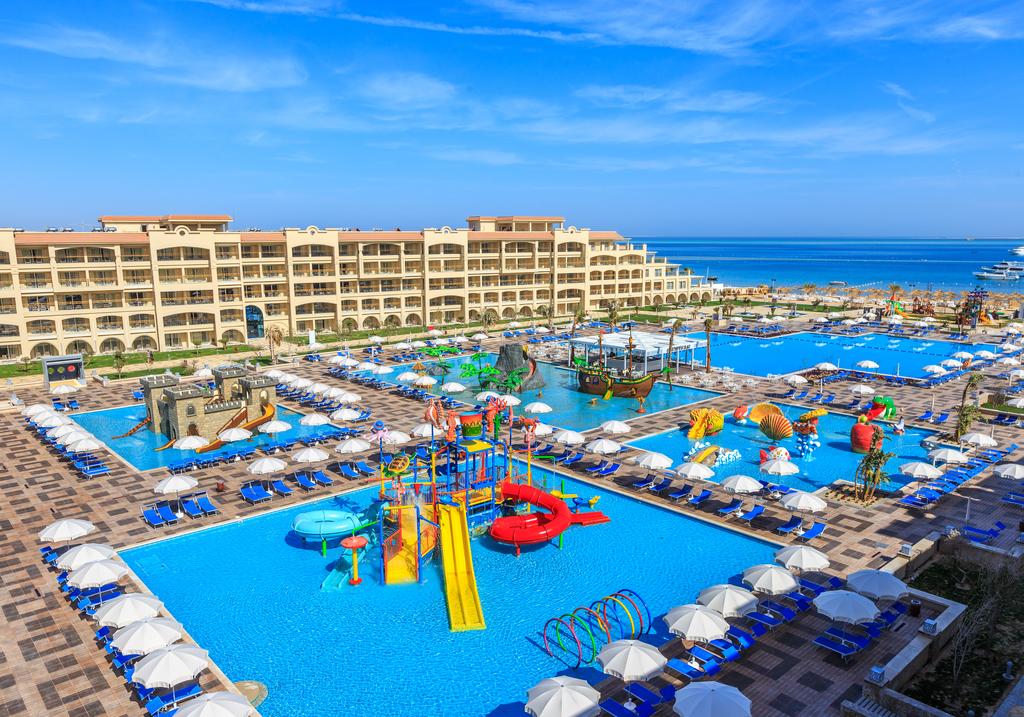 Albatros White Beach (Families and Couples Only)