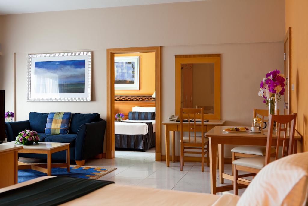 Golden Sands 5 Hotel Apartments