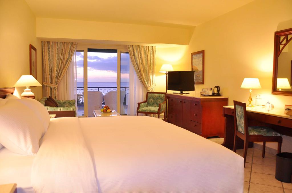 Hilton Sharm Waterfalls Resort
