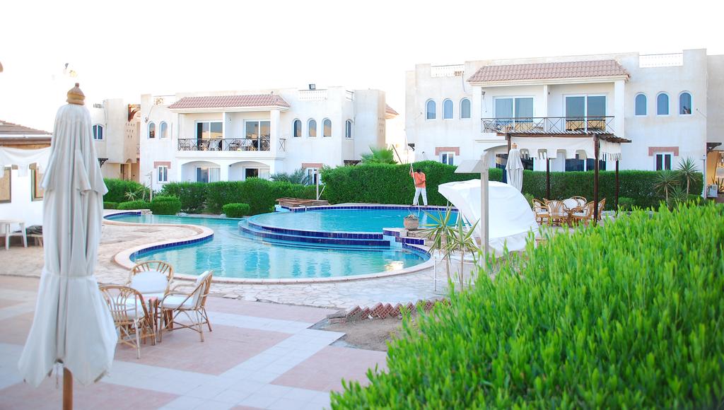 Logaina Sharm Resort