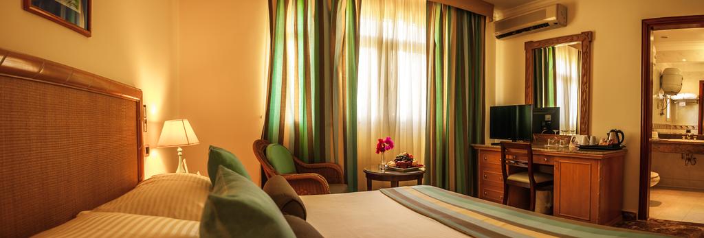 Jolie Ville Golf & Resort