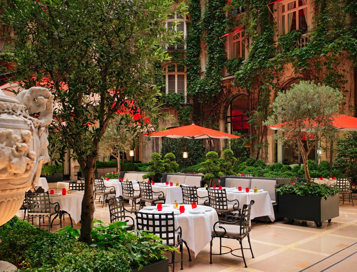 Hotel Plaza Athénée