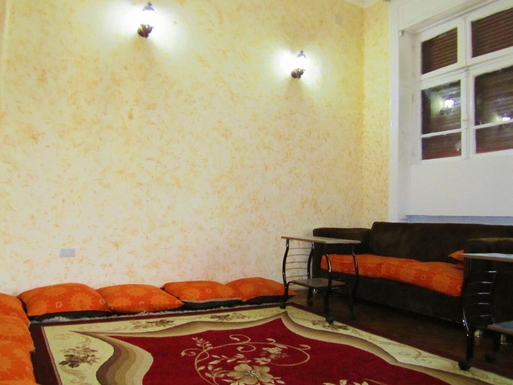 Travelers House Hotel