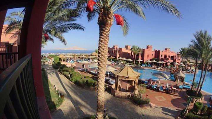 Charmillion Sea Life Resort