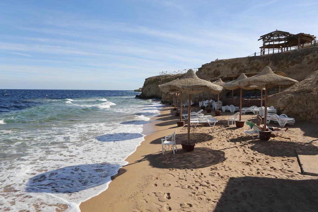 Club Reef Hotel