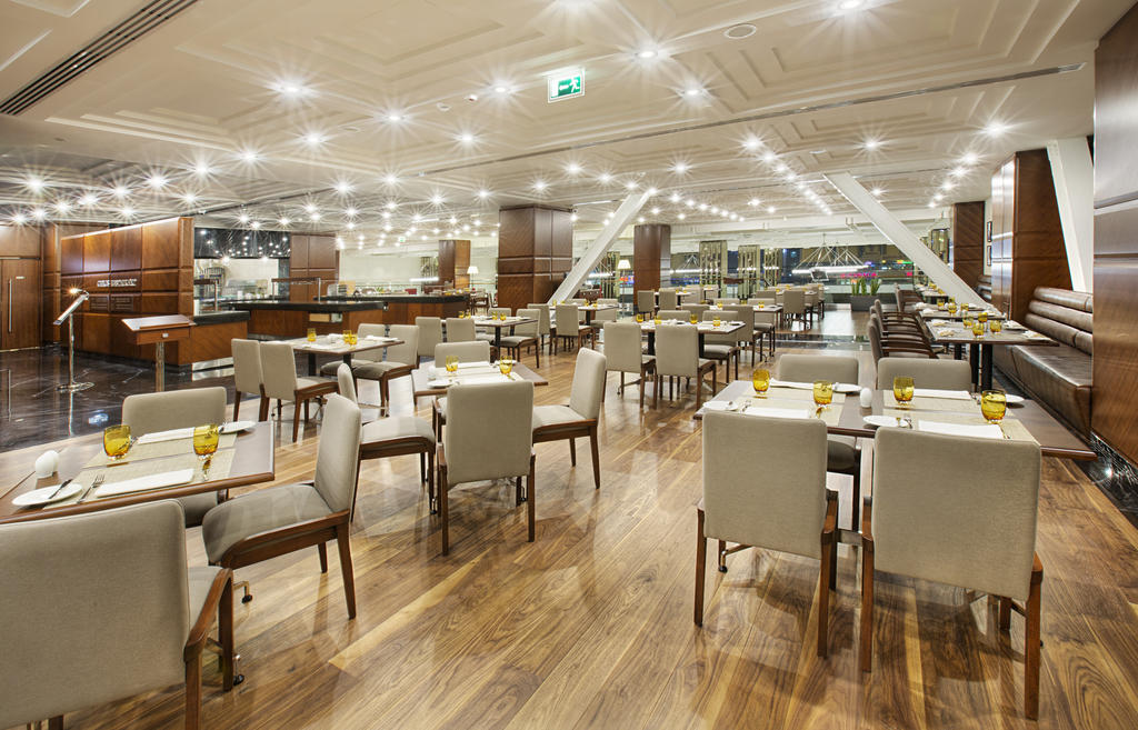 DoubleTree by Hilton Hotel Istanbul - Avcilar