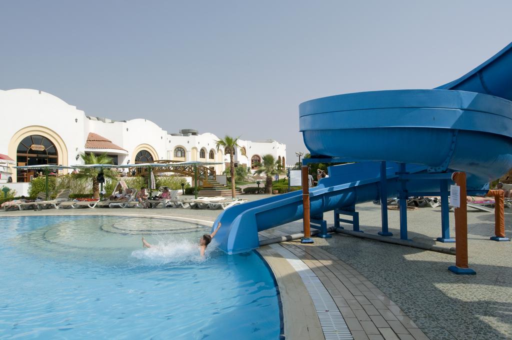 Dreams Vacation Resort
