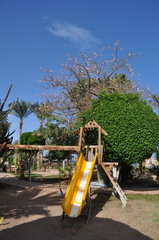 El Geisum Village