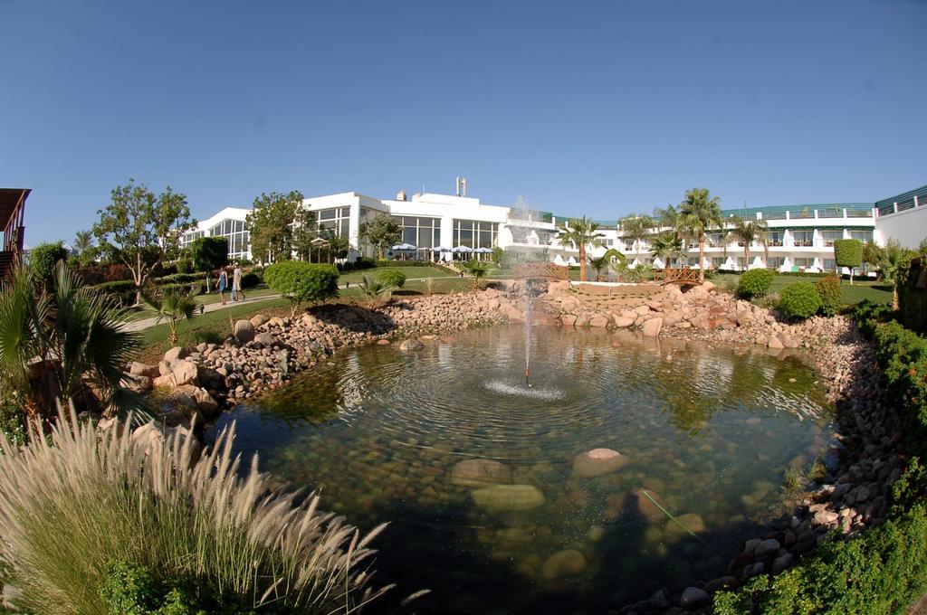 Hilton Sharm Waterfalls Resort