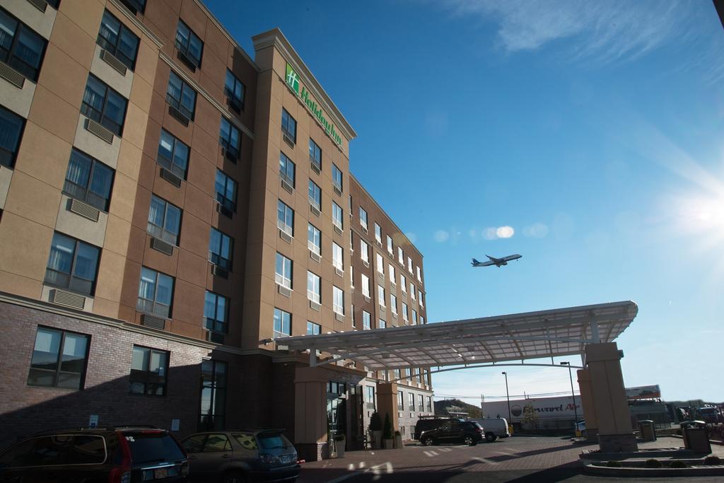 Holiday Inn New York JFK Airport