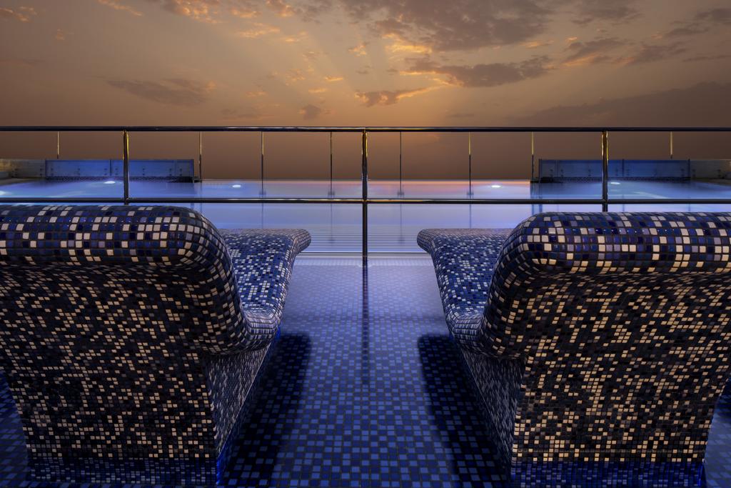 Le Méridien Dubai Hotel & Conference Centre