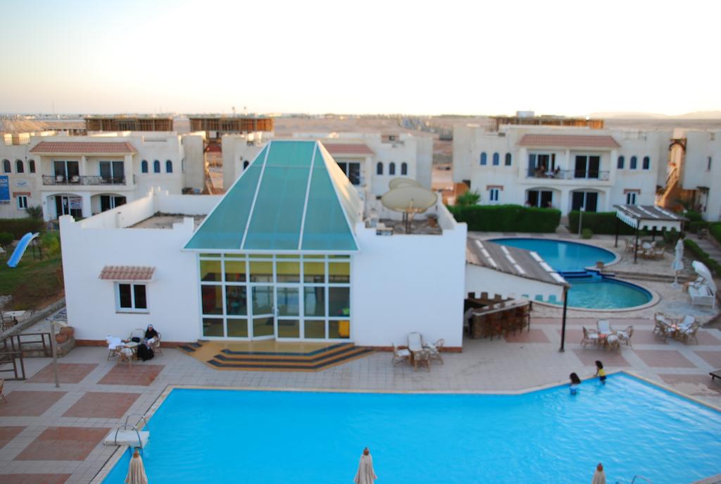 Logaina Sharm Resort