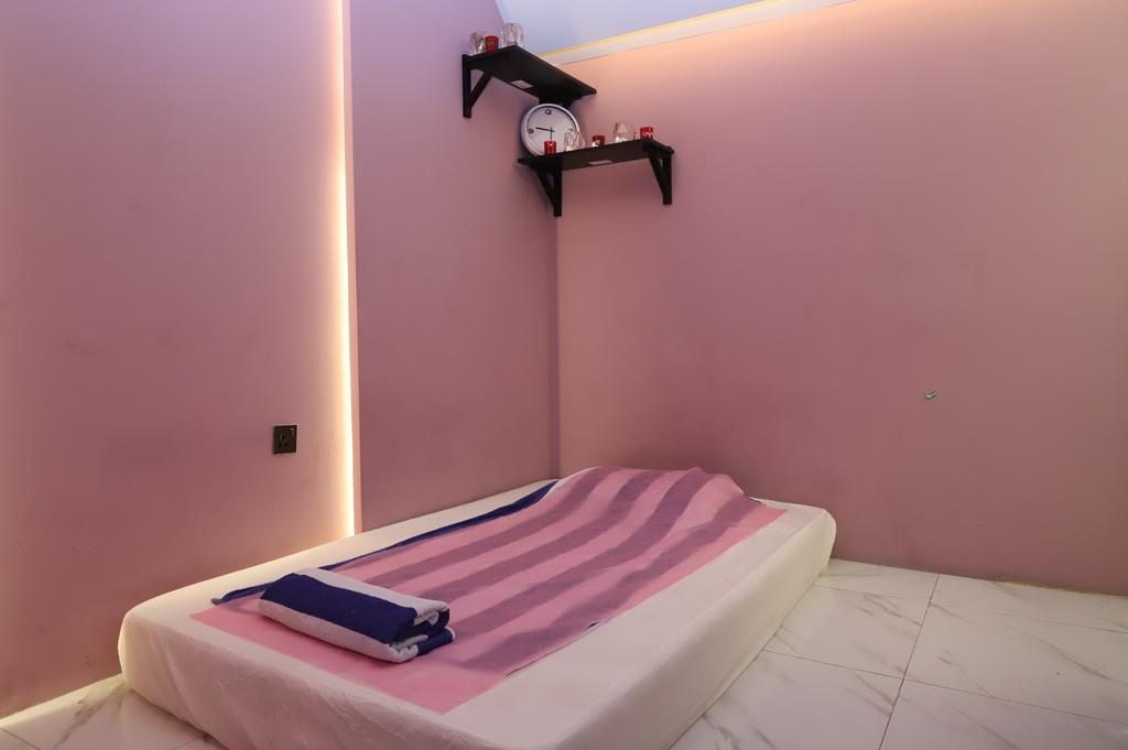 Golden Tulip Suites Dubai