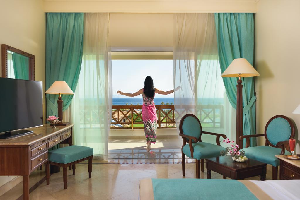 Mövenpick Taba Resort & Spa
