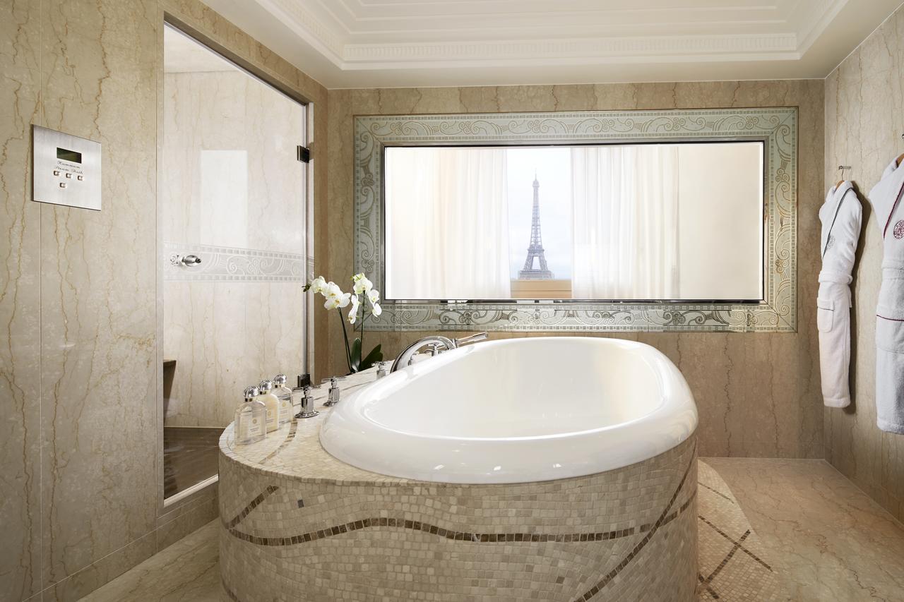 Hotel Plaza Athénée