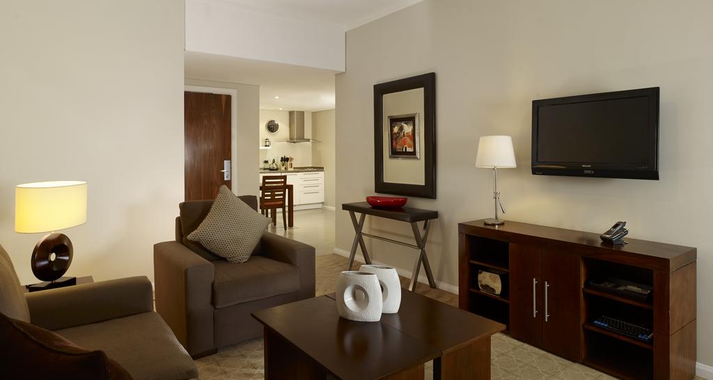 Staybridge Suites Cairo - Citystars