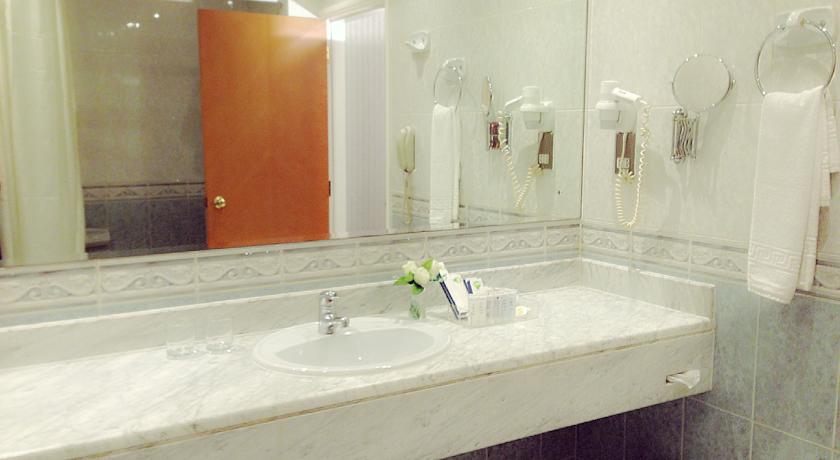 Abjad Grand Hotel