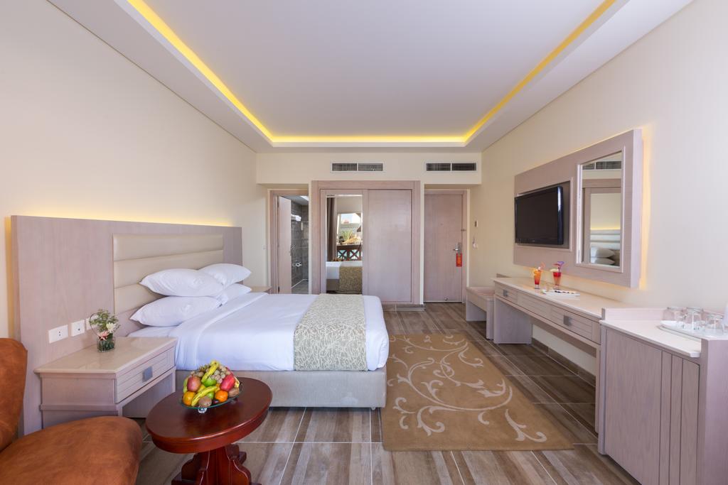 Aqua Vista Resort (Families and Couples Only)