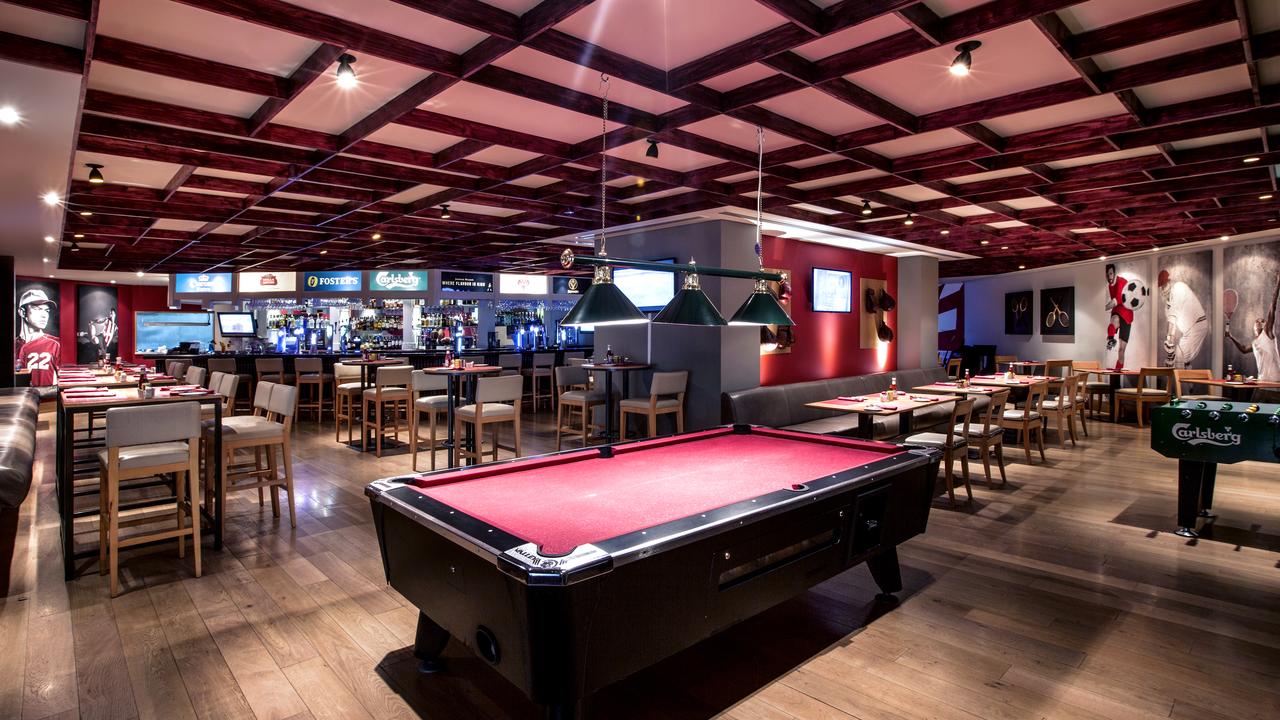 Crowne Plaza Dubai - Deira