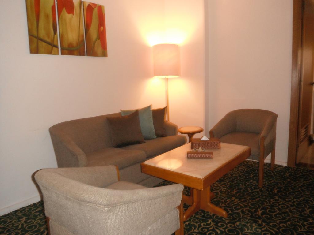 Plaza Hotel Alexandria