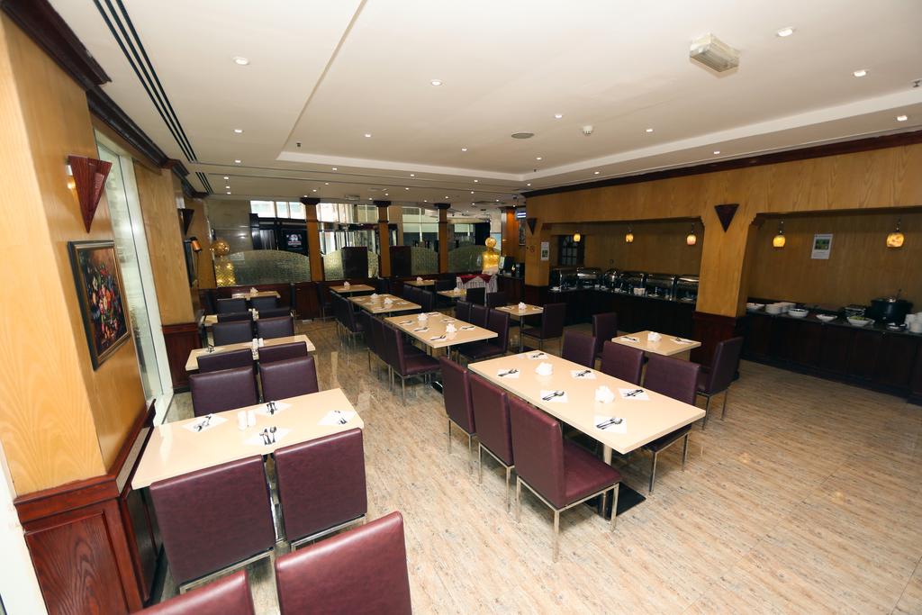 Delmon Hotel