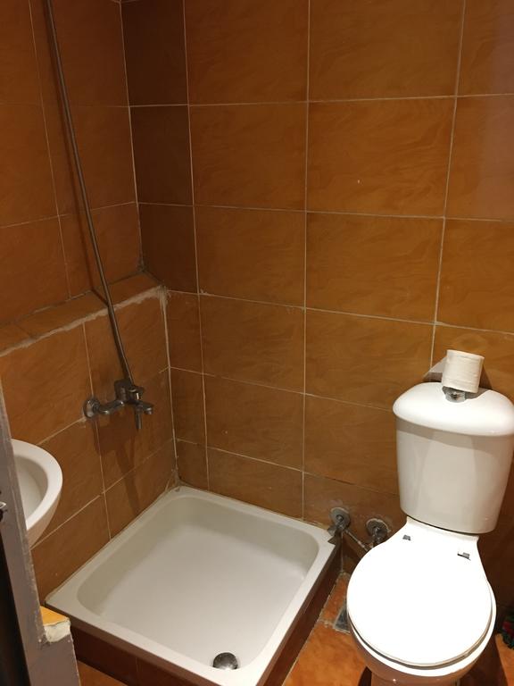 Travelers House Hotel