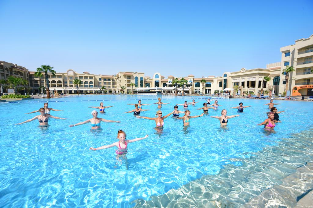 Albatros White Beach (Families and Couples Only)