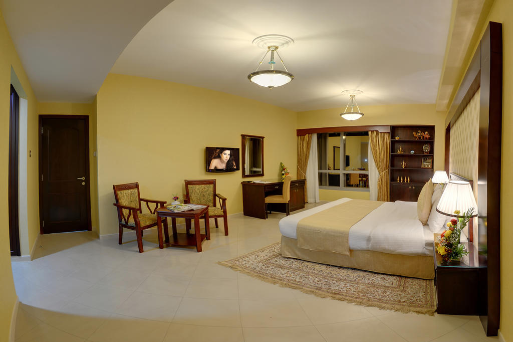Deira Suites