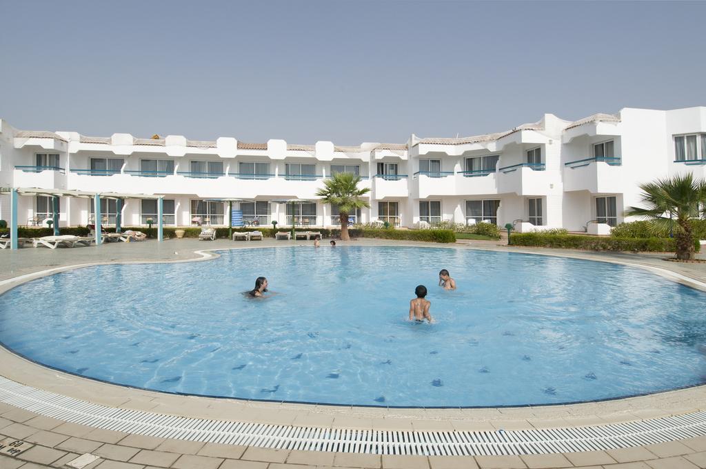 Dreams Vacation Resort