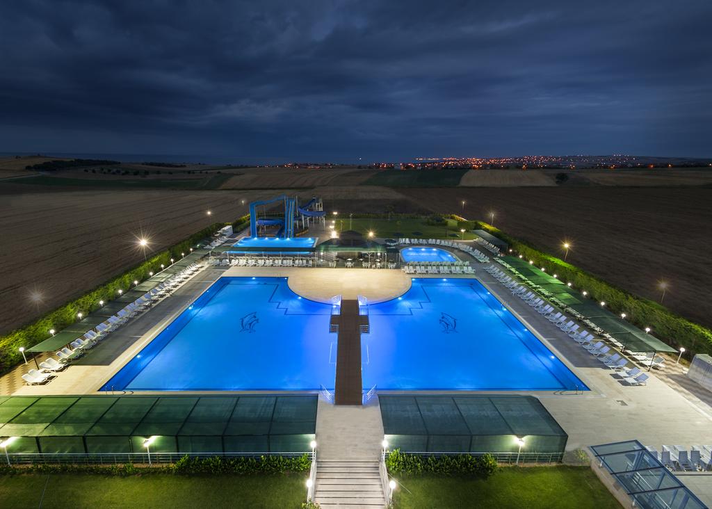 Eser Diamond Hotel & Convention Center