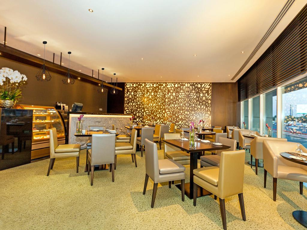 Flora Creek Deluxe Hotel Apartments