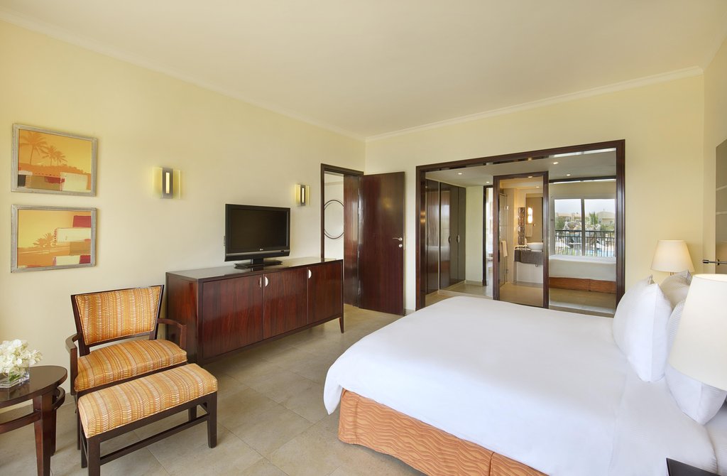 Hilton Sharks Bay Resort