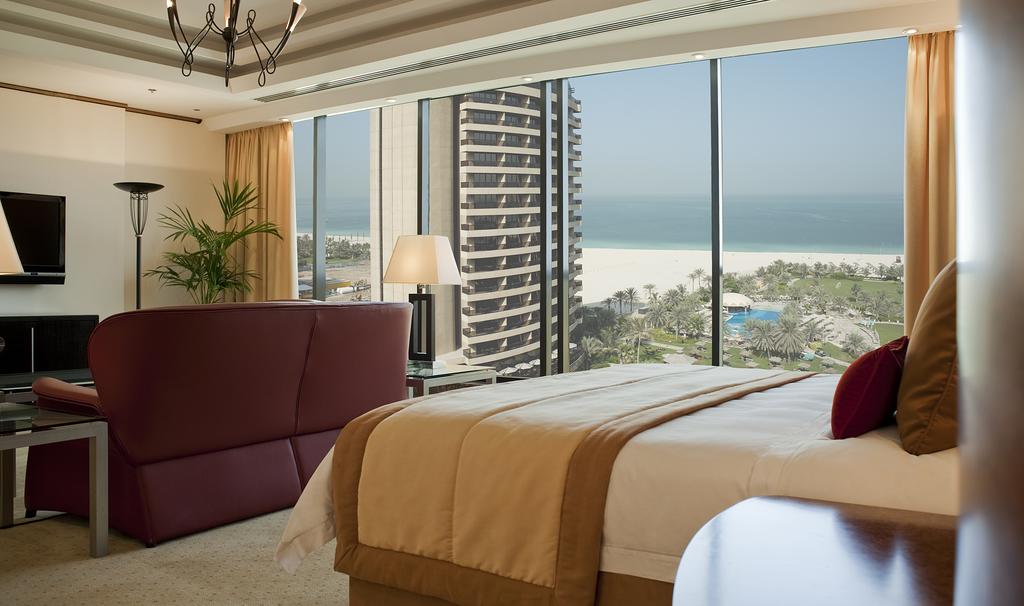 Le Royal Meridien Beach Resort & Spa