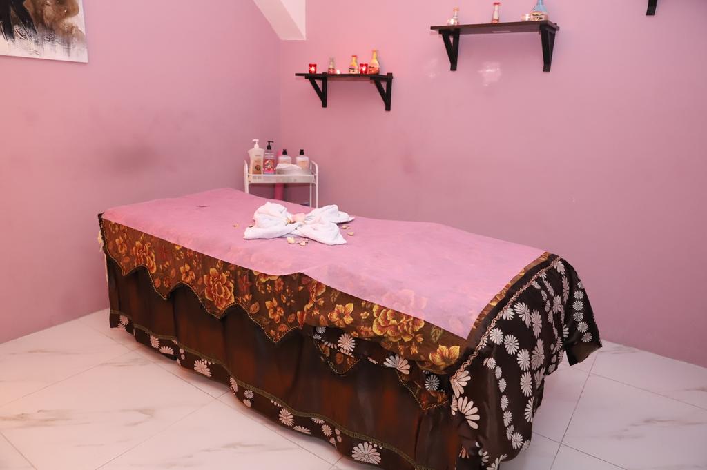 Golden Tulip Suites Dubai