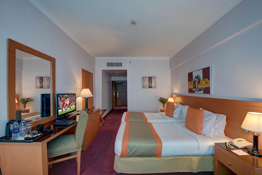 Metropolitan Deira Hotel
