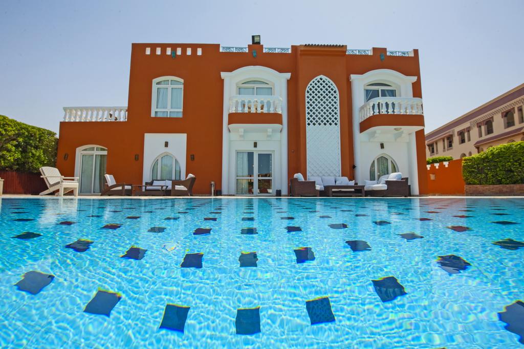 Sunrise Garden Beach Resort