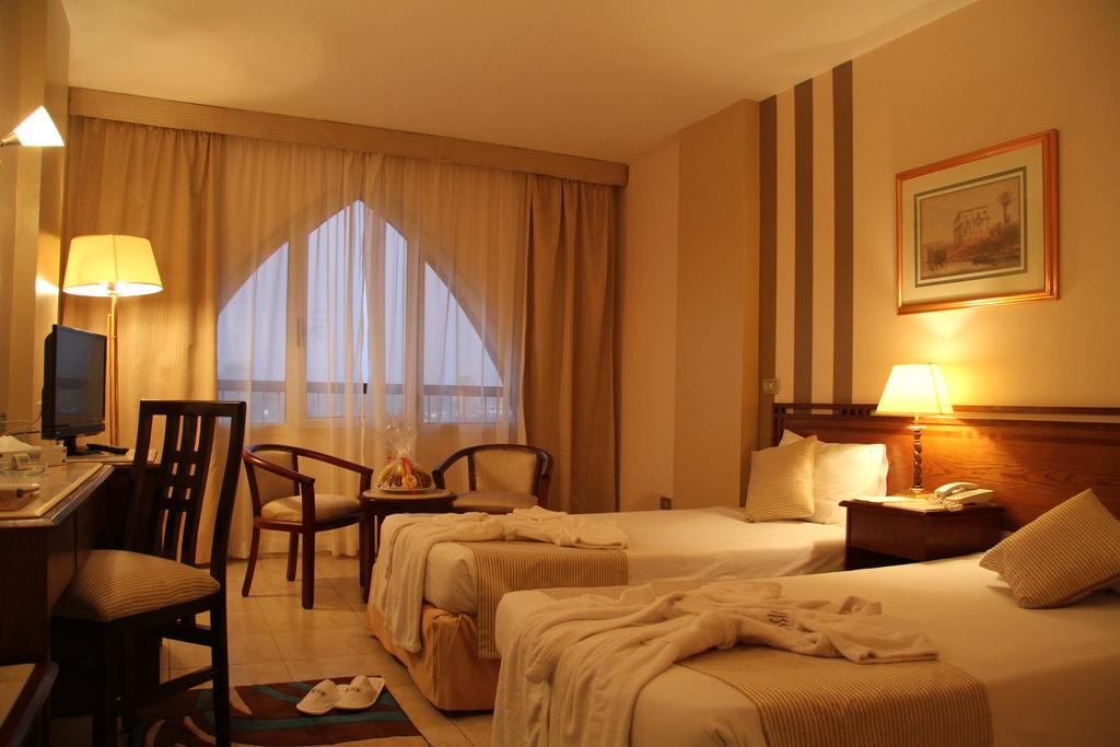 Swiss Inn Nile Hotel