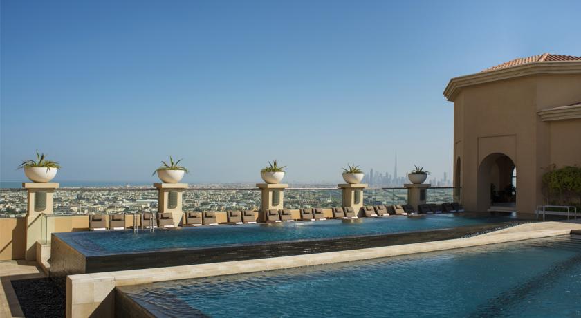Sheraton Dubai Mall of the Emirates Hotel