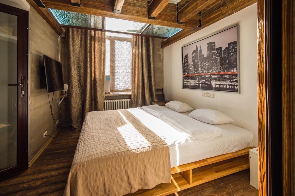 ARTWAY HOTEL