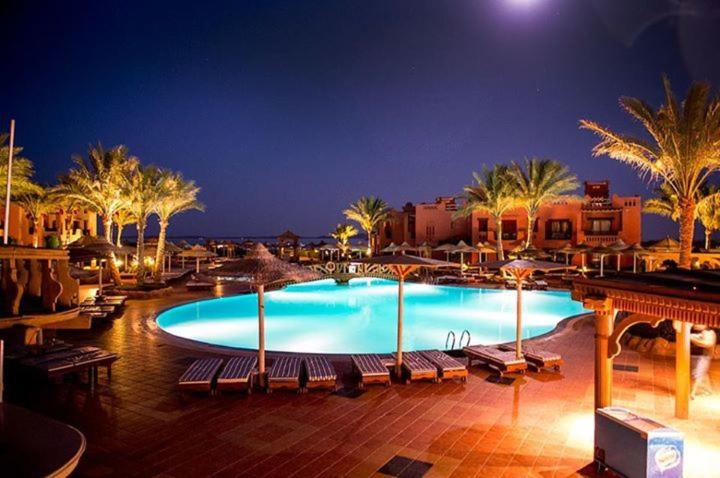 Charmillion Sea Life Resort