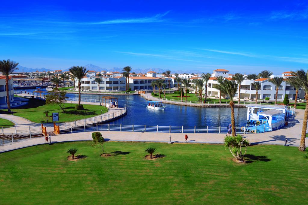 Dana Beach Resort (Families and Couples Only)