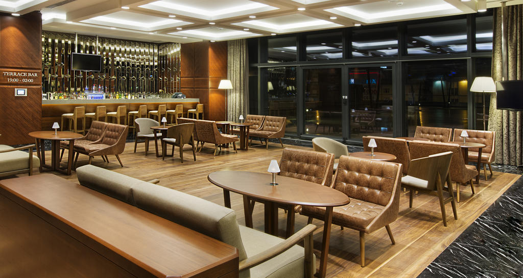 DoubleTree by Hilton Hotel Istanbul - Avcilar
