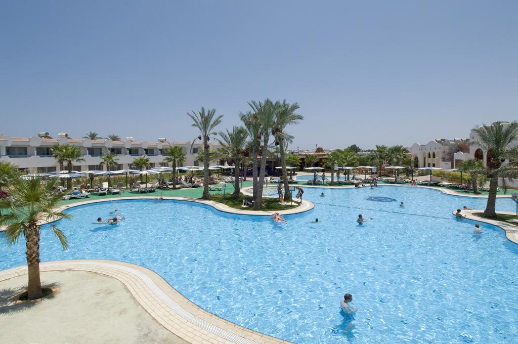 Dreams Vacation Resort