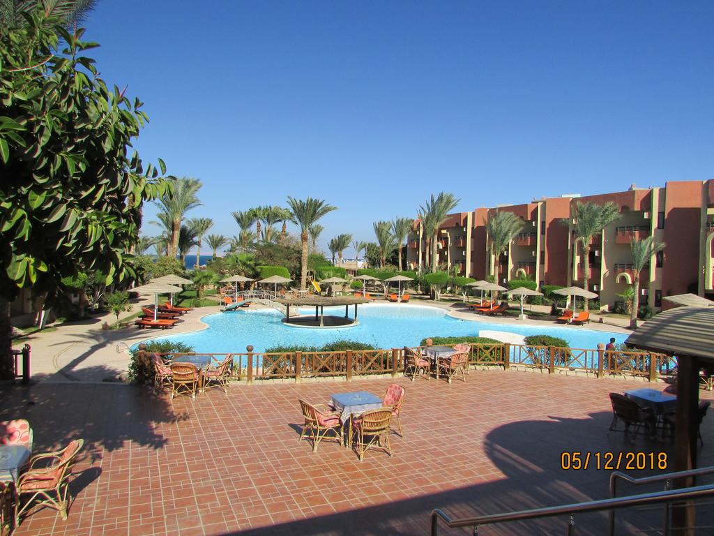 El Geisum Village