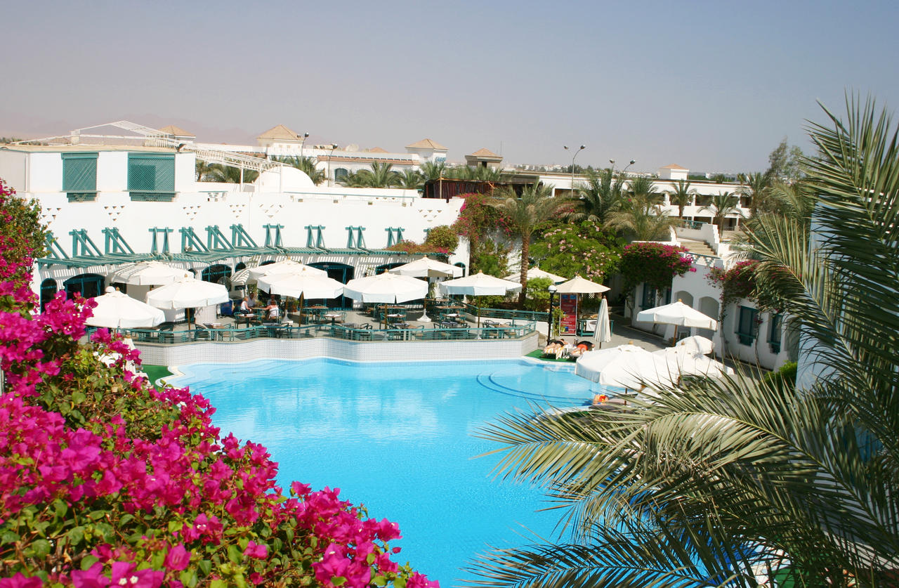 Falcon Hills Hotel
